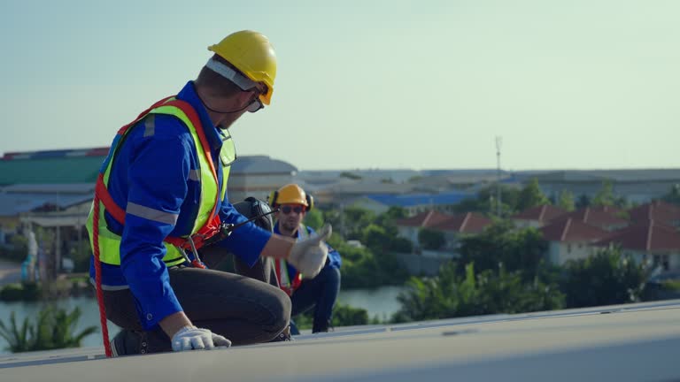 Best Emergency Roof Repair Services  in South San Jose Hills, CA